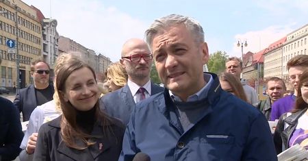 R. Biedroń: Sondaże pokazują, że bez Wiosny nie uda się odsunąć PiS-u od władzy