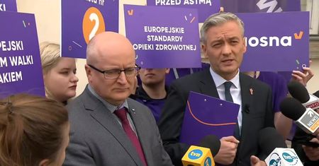 R. Biedroń obiecuje zwiększenie nakładów na opiekę medyczną