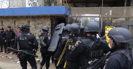 Zamieszki w więzieniu w Gwatemali. 7 osób zginęło, interweniowało 1500 policjantów