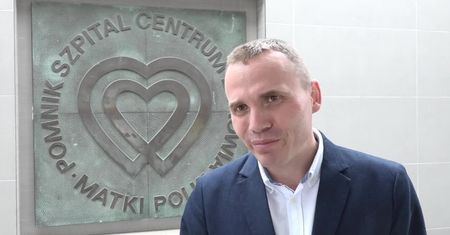 Ciężarna zapomniała zdjąć z palca obrączkę. Z pomocą musieli przybyć strażacy