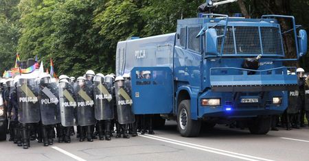 MSWiA ws. wydarzeń w Białymstoku: działania policji trwają