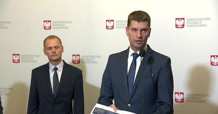 Minister edukacji: Uczniowie, którzy nigdzie się nie dostali, zostaną przypisani do szkół, w których są wolne miejsca