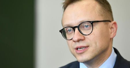 MIiR:36 proc. użytkowników wieczystych złożyło do sądu zaświadczenia o przekształceniu nieruchomości (krótka)