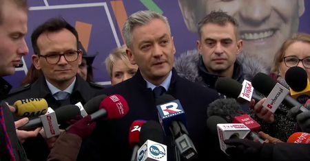 „Dzielą nas lata świetlne od PiS”. R. Biedroń zapowiada współpracę tylko z siłami demokratycznymi