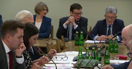 Awantura na posiedzeniu sejmowej komisji dot. sprawozdania z działalności Trybunału Konstytucyjnego