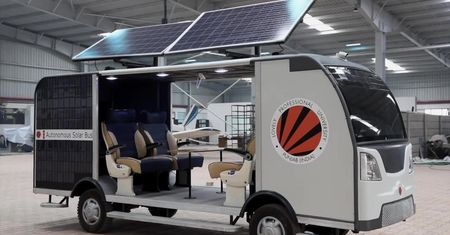 Hinduscy studenci skonstruowali autonomiczny autobus