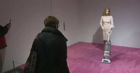 Córka prezydenta USA przedstawiona jako sprzątaczka. Kontrowersyjna ekspozycja w waszyngtońskiej galerii