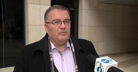 A. Dera: Żałoba narodowa po premierze Olszewskim ma trwać dłużej niż jeden dzień