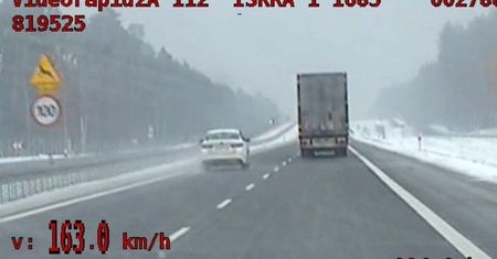 PONAD 160/H NA LICZNIKU, PIJANY I NA ZAKAZIE SĄDOWYM