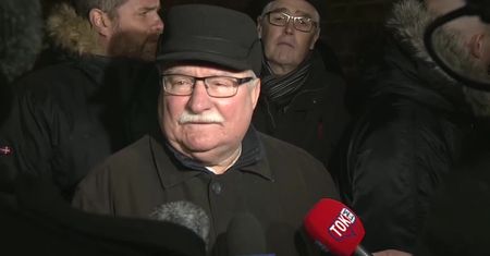 L. Wałęsa o śmierci P. Adamowicza: Winna jest polityka i cały ten układ