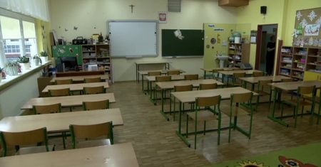 “To forma protestu przeciwko temu ile zarabiają”. Coraz więcej nauczycieli na zwolnieniach lekarskich