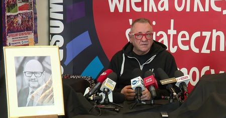 “Ta nienawiść w moją stronę grzeje od 25 lat”. J. Owsiak rezygnuje z szefostwa w WOŚP