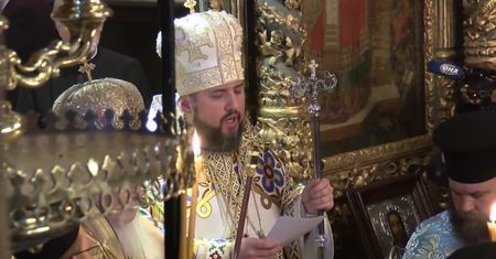 Prawosławna Ukraina uniezależnia się od Rosyjskiej Cerkwi. Patriarcha Konstantynopola podpisał dokument zatwierdzający autokefalię