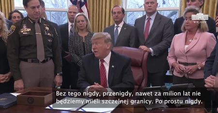D. Trump gotów budować mur bez zgody kongresu