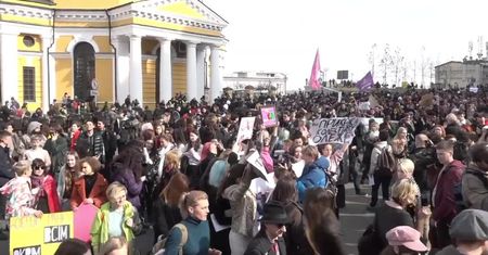 Marsz Kobiet w Kijowie. Doszło do starć z przedstawicielami organizacji prawicowych