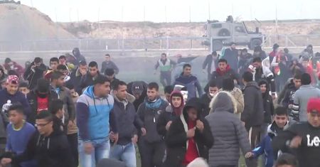 17 osób zostało rannych w starciach na granicy Izraela i Strefy Gazy. Wśród poszkodowanych dziennikarze i ratownicy medyczni