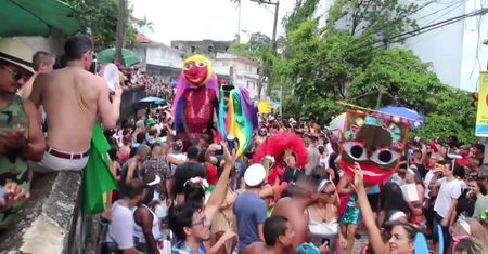 Ruszył karnawał w Rio de Janeiro. Co roku przyciąga do Brazylii 2 milionów turystów