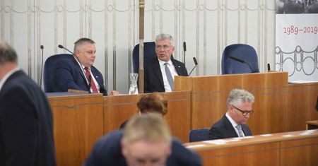 Ustawa o lotach najważniejszych osób w państwie – bez poprawek