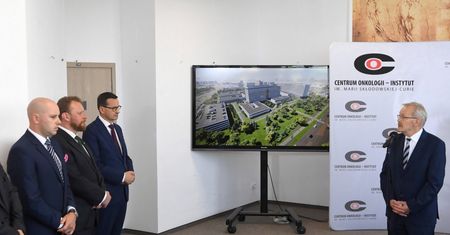 Centrum Onkologii w Warszawie czeka rewitalizacja i rozbudowa; podpisano umowę