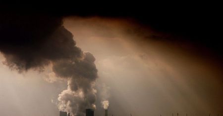 Prawie 90 wielkich firm zobowiązało się do redukcji emisji gazów cieplarnianych