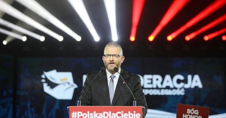 Program Konfederacji: obniżka podatków, benzyna po 3 zł, ochrona życia od poczęcia