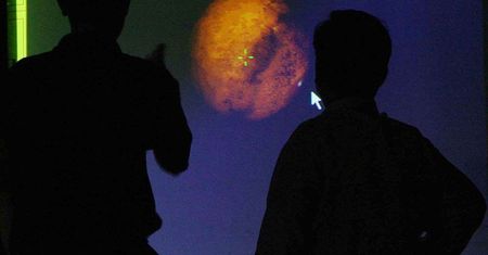 Ekspertka: bombardowanie Marsa ładunkami jądrowymi nie uczyni z niego miejsca przyjaznego życiu