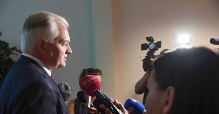 Gowin: dla małych firm chcemy wzrost pensji minimalnej zneutralizować przez obniżenie ZUS