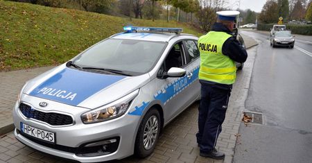 KGP: podczas kaskadowego pomiaru prędkości zatrzymano rekordową liczbę praw jazdy