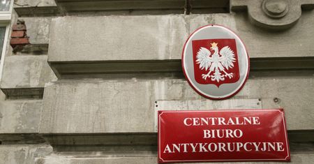 CBA zatrzymało dwie osoby podejrzewane o wyłudzenie dotacji z PARP