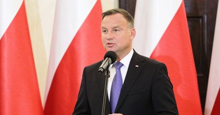 4 lata prezydentury A. Dudy: 229 podpisanych ustaw, 104 wizyty krajowe, 22 – zagraniczne