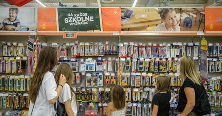 Deloitte: polska rodzina na wyprawkę szkolną wyda ponad 1700 złotych