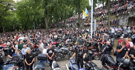 Tysiące pielgrzymów na motocyklach odwiedziło Górę św. Anny