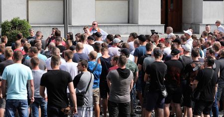 Katowice: górnicy demonstrowali pod siedzibą Polskiej Grupy Górniczej