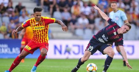 Korona Kielce przegrała u siebie z Pogonią Szczecin 0:1. “Portowcy” mają już na koncie 13 punktów i zajmują 2. miejsce w tabeli