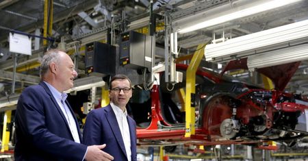 Premier: produkcja aut dostawczych w Gliwicach szansą dla regionu