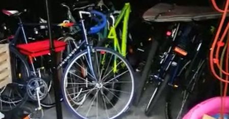 POLICJANCI WSPÓŁPRACUJĄC Z FUNKCJONARIUSZAMI Z NIEMIEC ODZYSKALI 120 ROWERÓW O WARTOŚCI PONAD 200 TYS. ZŁ