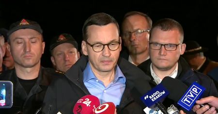 Premier w Zakopanem: Niektóre poszkodowane osoby są w bardzo ciężkim stanie. W sumie jest ich ponad 100