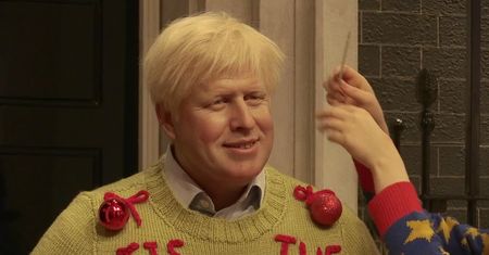 M Boris Johnson w świątecznym swetrze nową atrakcją Muzeum Figur