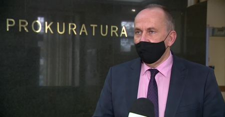 Młoda kobieta zabita nożem, jej dziecko w oknie życia. Są zarzuty po tragedii w Pabianicach