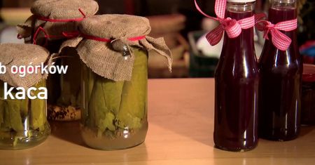 Idealny czas na kiszonki. Dlaczego warto je jeść?
