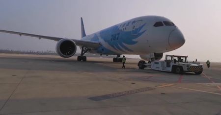 Chiny otworzyły nowe połączenie lotnicze. Z Wuhan można dolecieć bezpośrednio do stolicy Pakistanu, Islamabadu