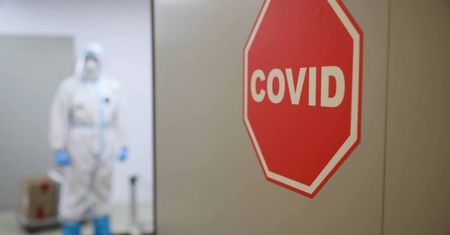 Osoby z COVID-19 najbardziej zakażają w ciągu pięciu dni od pierwszych objawów