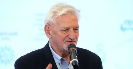 Prof. Horban: ten tydzień jest decydujący; jak będzie 15 tys. zakażeń w piątek lub w czwartek, to już jest dobrze