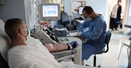 Ozdrowieńcy, którzy honorowo oddają osocze z ulgą w PIT