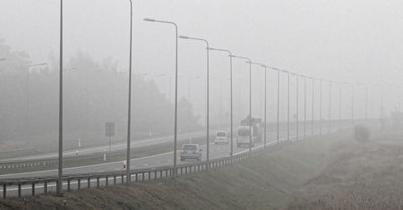 IMGW ostrzegł przed gęstą mgłą w woj. pomorskim i na północy kujawsko-pomorskiego