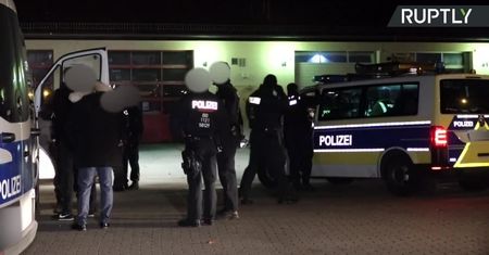 Niemiecka policja zatrzymała konwój czeczeńskich weselników