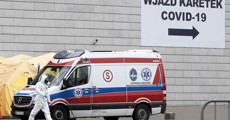 Jeśli liczba zakażeń będzie na poziomie poniżej 30 tys. – to służba zdrowia wytrzyma?