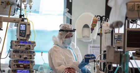 W całym kraju są wolne łóżka covidowe i respiratory dla pacjentów z koronawirusem