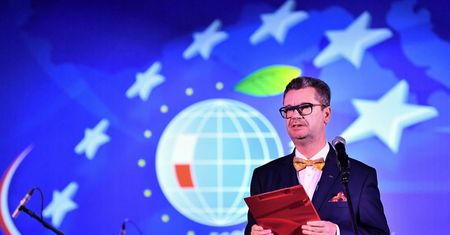 Rektor SGH: drugiej fali pandemii może nie przetrwać 30-50 proc. firm