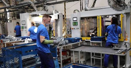 Z powodu pandemii wydatki tnie dwie trzecie firm